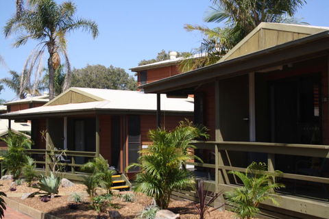 Shelly Beach Holiday Park - Accommodation Perth 3
