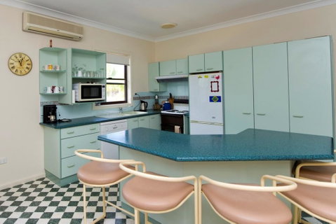 Shoal Bay Avenue, Unit 3/7 - Accommodation Perth 3