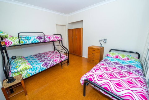 Shoal Bay Avenue, Unit 7 - Accommodation Perth 3