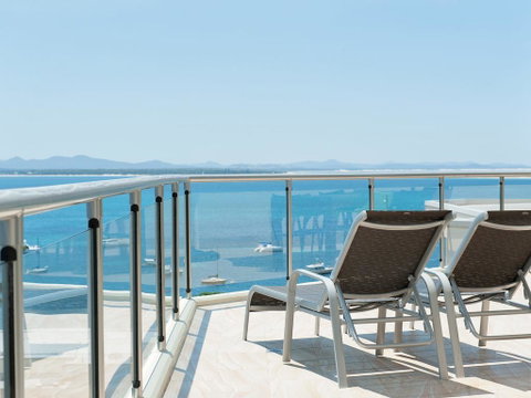 Shoal Bay Penthouse With Views And Resort Facilities - Accommodation Perth 0
