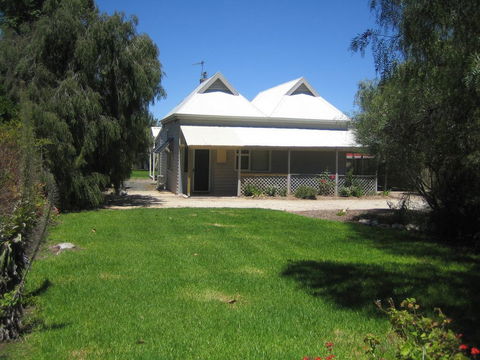 Showgrounds Cottage Naracoorte - Accommodation Perth 0