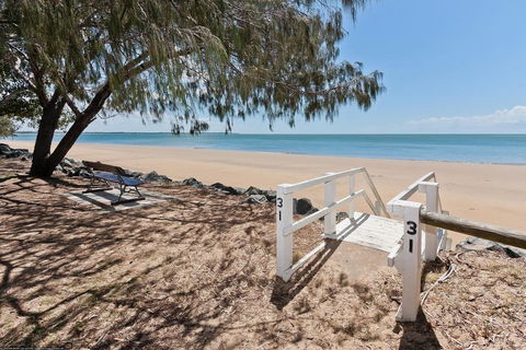 Silver Sands Apartments - Accommodation Perth 3