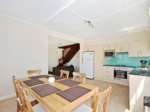 Silver Sands Serenity - Perth Resorts 3