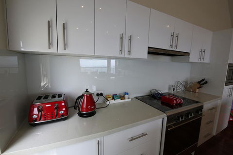 Silver Springs - Accommodation Perth 2