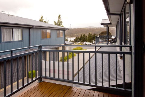 Silvertrees 4 - McLure Circuit, Jindabyne - Accommodation Perth 1