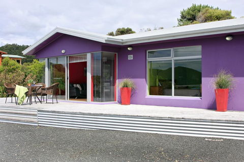 Sisters Beach Retreat - Accommodation Perth 0