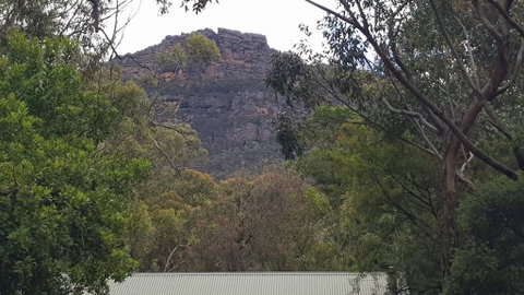 Six Seasons - Halls Gap - Accommodation Perth 2