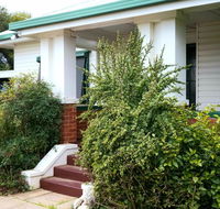Skymirror Cottage - Perth Resorts
