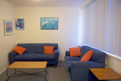 Snow Ski Apartments 06 - Perth Resorts 2