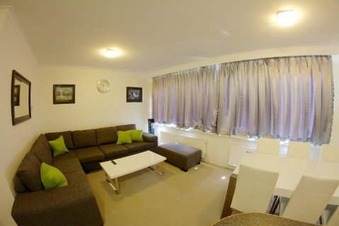 Snow Ski Apartments 08 - Perth Resorts 3