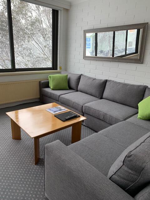Snow Ski Apartments 11 - Perth Resorts 1