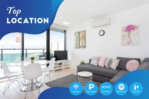 South Yarra City View Apartment With Car Park, Amazon Alexa, Spotify, Netflix, And WiFi - Accommodation Perth 0