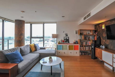Spacious 2 Bedroom Flat In Wolli Creek - Accommodation Perth 0