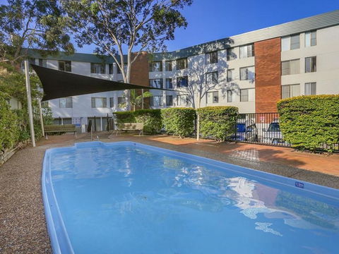 Spectacular Views & Walking Distance To The Beach! - Accommodation Perth 1