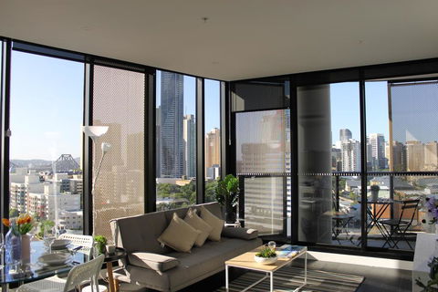 Spectacular Views Of CBD By FV With Free Car Park - Accommodation Perth 1