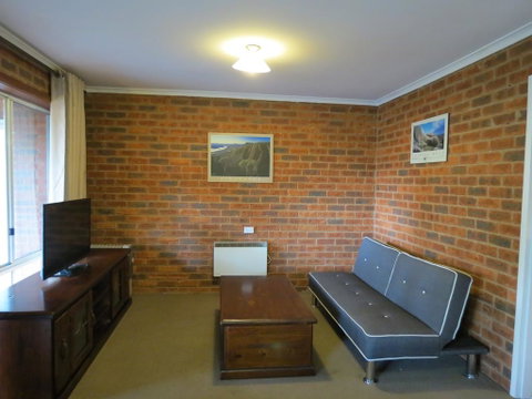 Sponars 2 - Accommodation Perth 0