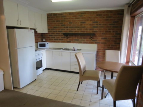 Sponars 2 - Accommodation Perth 3