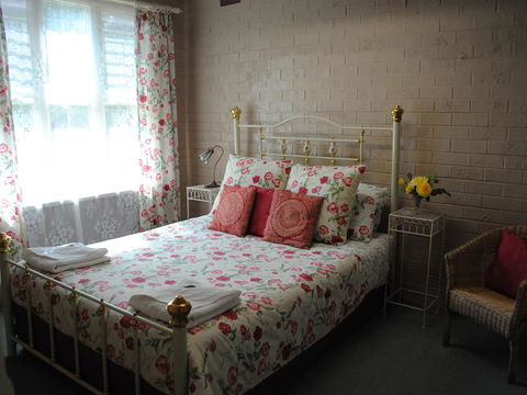 Springhurst Butter Factory - Perth Resorts 1
