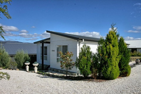St Helena's 5 Twynam Street, Jindabyne NSW 2627 - Accommodation Perth 0