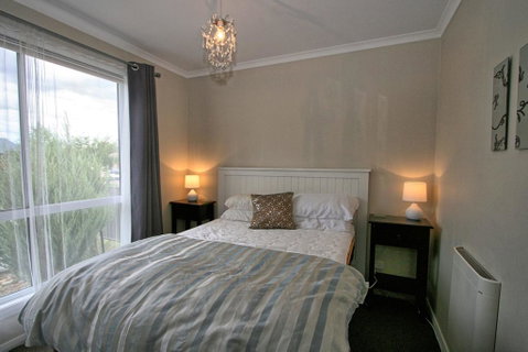 St Helena's 5 Twynam Street, Jindabyne NSW 2627 - Accommodation Perth 2