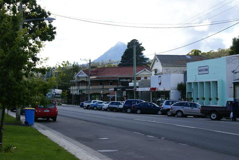 St Marys Hotel And Bistro - Accommodation Perth 1
