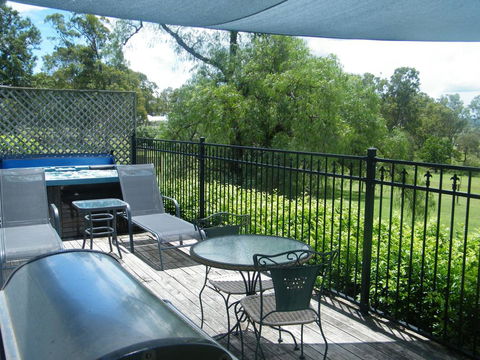 St Peter's Fairview - Accommodation Perth 0