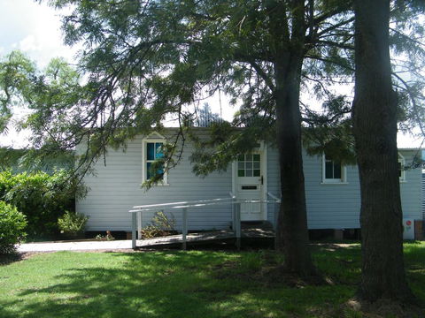 St Peter's Fairview - Accommodation Perth 3