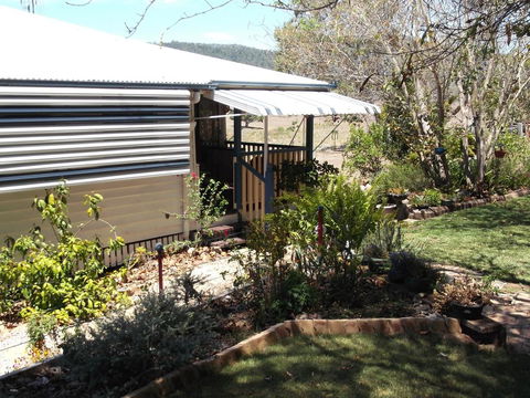 Staple House Bed And Breakfast - Accommodation Perth 0