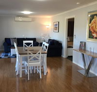 Starline Alpacas Farmstay Resort - Perth Resorts