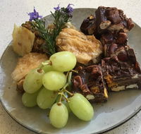 Stephanies Country Cottages - Perth Resorts