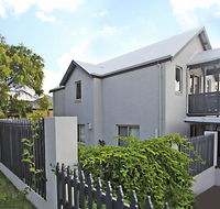 Stones-Throw - Perth Resorts