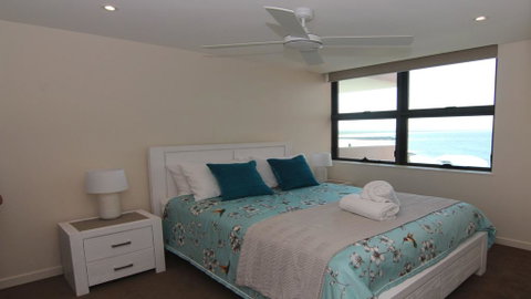 Strand Beachside 701 - Accommodation Perth 3