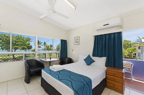Strand Motel - Accommodation Perth 0