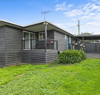 Strathmore Beach House 67 - Perth Resorts