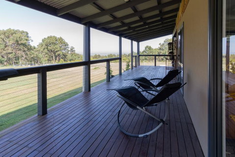 Studio 165 Hidden Gem On 50 Acres With Bay Views - Accommodation Perth 0