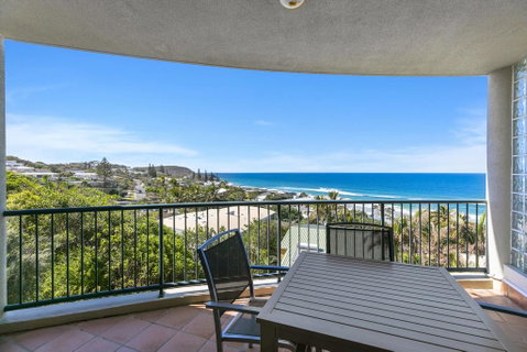 Stunning Top Floor Sunshine Beach Getaway! Unit 7 Vista Pacific 12 Bryan Street - Accommodation Perth 0