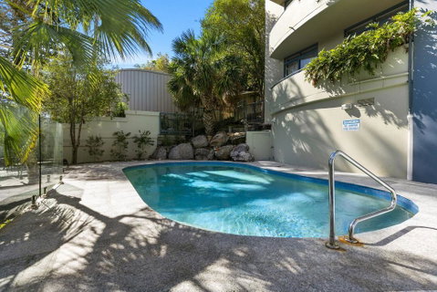 Stunning Views Great Location Sunshine Beach! - Unit 1 Vista Pacific 12 Bryan Street - Accommodation Perth 1