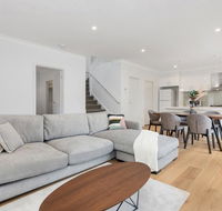 Style Comfort and Convenience - Perth Resorts