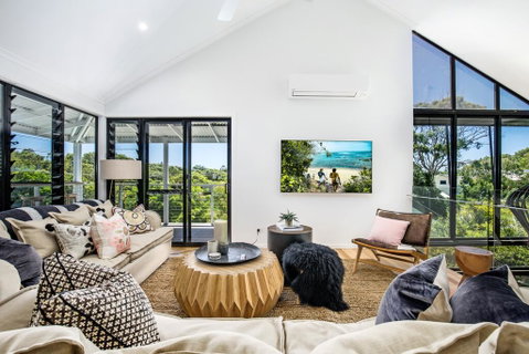 Stylish And Spacious Masterpiece, Sunshine Beach - Accommodation Perth 2