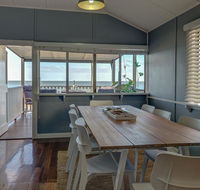 Sublime Beachfront Queenslander on the Esplanade - Accommodation Perth