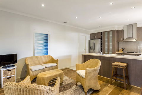 Summer Breeze - Accommodation Perth 1