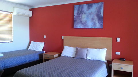 Summit Motel - Accommodation Perth 1