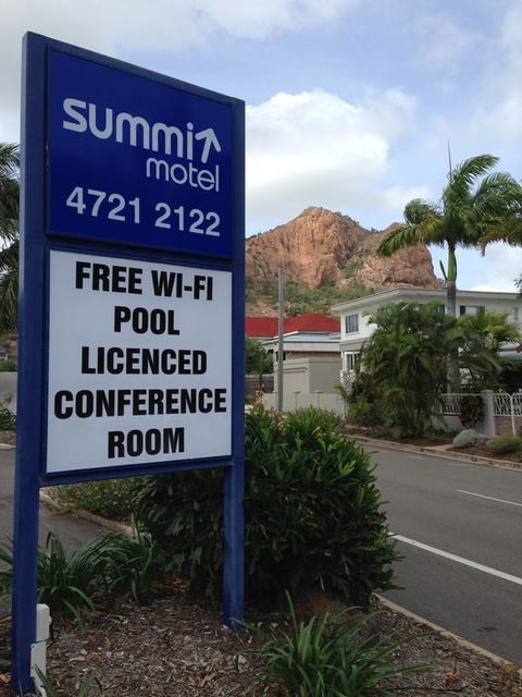 Summit Motel - Accommodation Perth 3