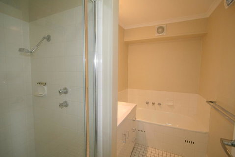 Summit 12/35 Clyde Street - Accommodation Perth 2
