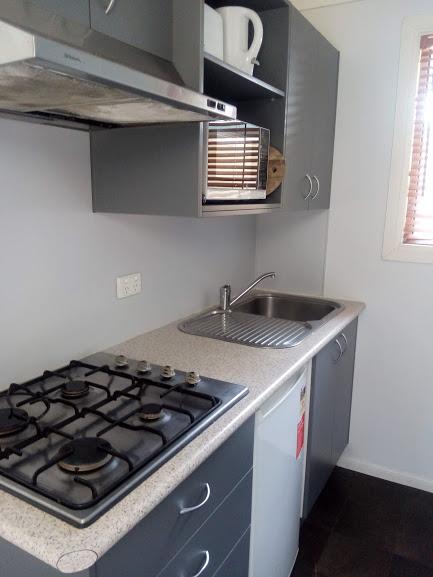 Summit Cabin - Perth Resorts 3