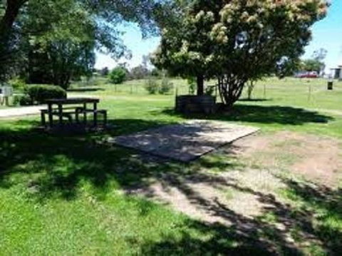 Summit Cabin - Perth Resorts 2