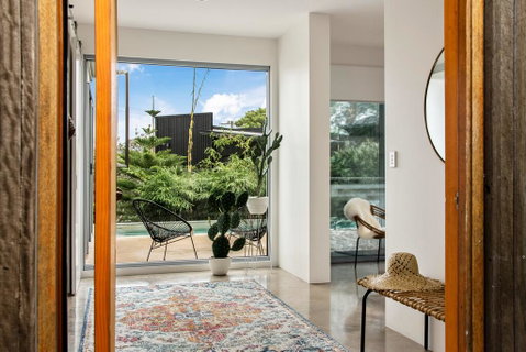 Sundays Beach House - Accommodation Perth 2