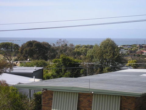 Sunningdale Beach House 16 - Perth Resorts 1
