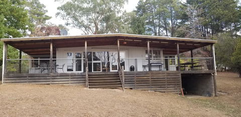 Sunny Corner Lake Eildon - Accommodation Perth 0