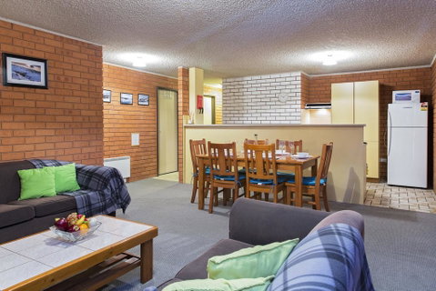 Sunrise 9 - Accommodation Perth 0